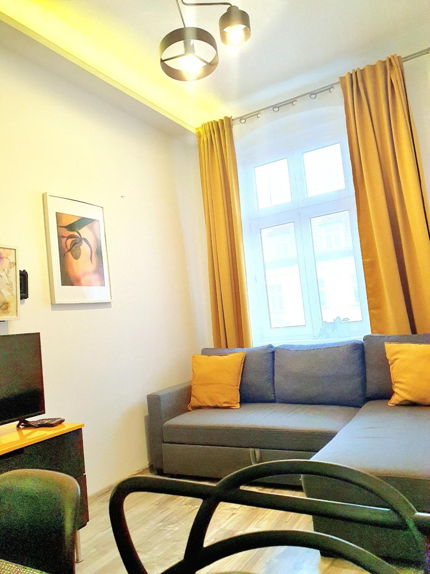 Appartement Gniazdko Na Bydgoskim à Stary Toruń Extérieur photo